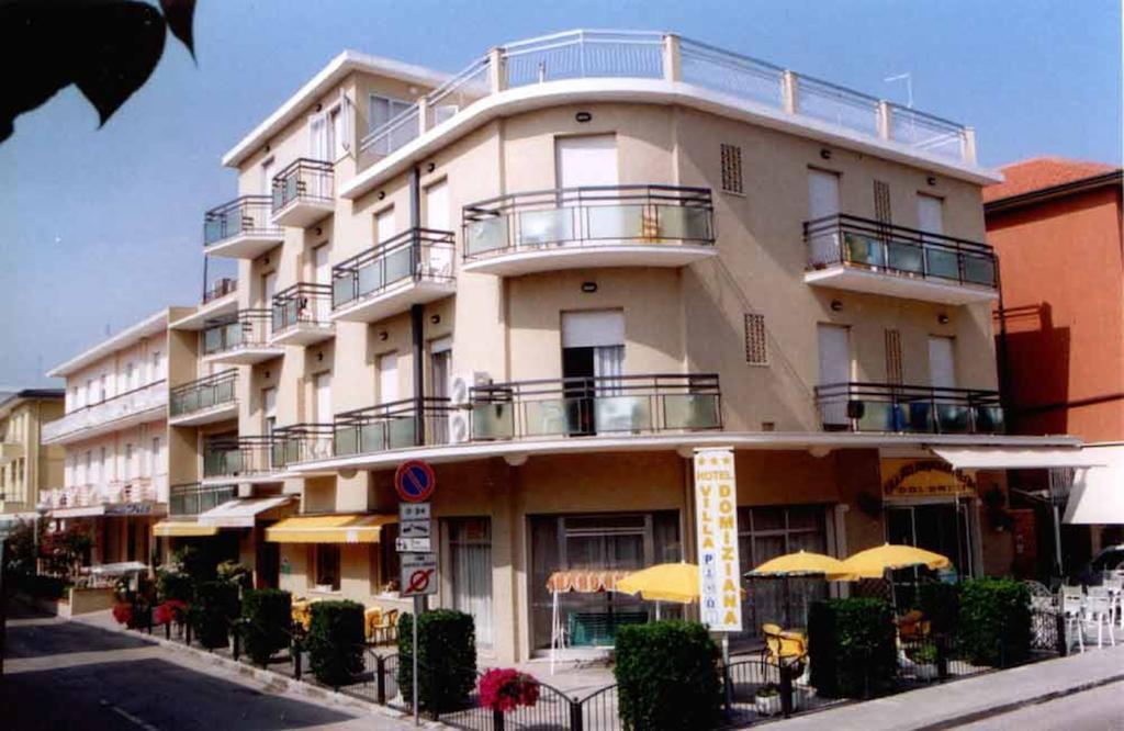 Hotel Villa Domiziana 里米尼 外观 照片