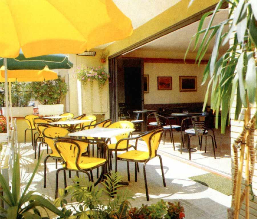 Hotel Villa Domiziana 里米尼 外观 照片