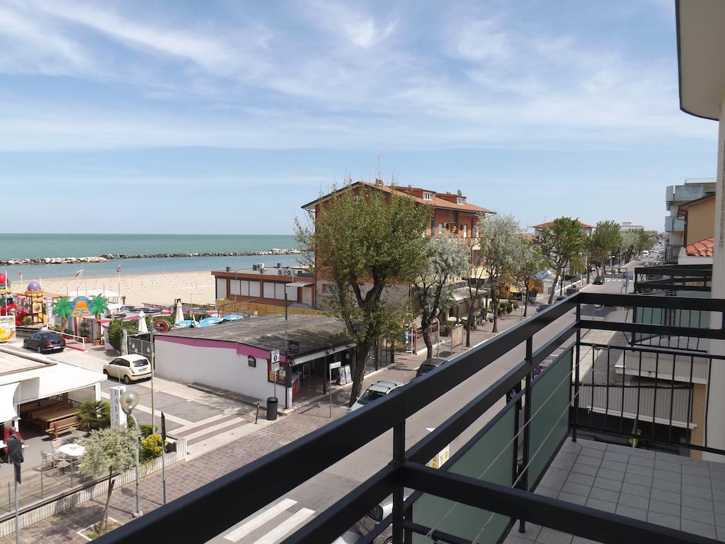 Hotel Villa Domiziana 里米尼 客房 照片