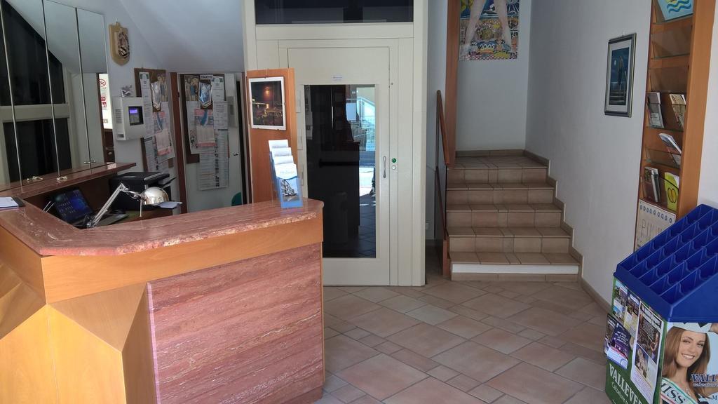 Hotel Villa Domiziana 里米尼 外观 照片
